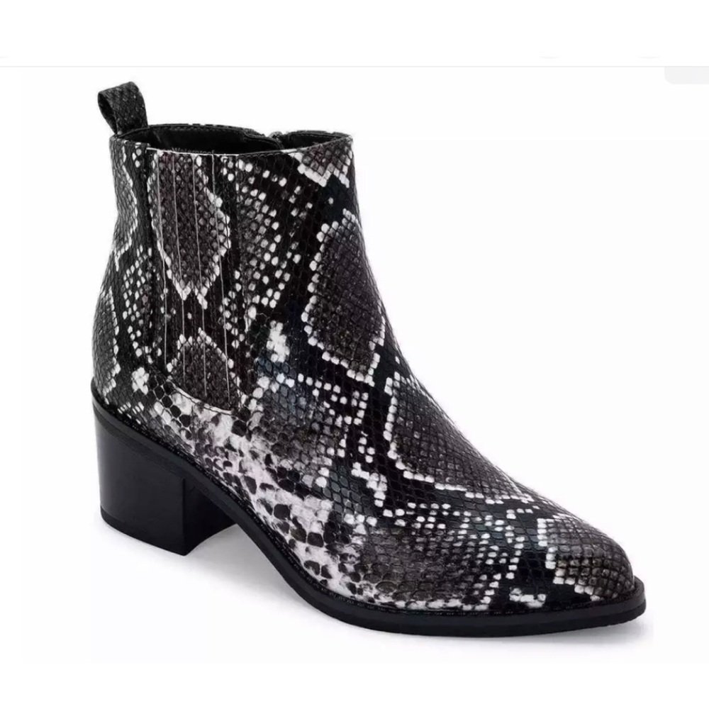 Aqua College Waterproof Boots Booties Block Heel Karlie Snake Animal Print New